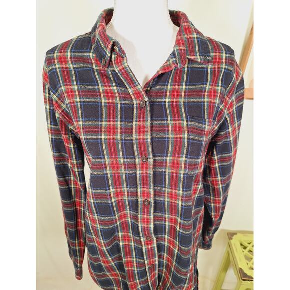 L.L. Bean Women's Flannel Button-Up Long-Sleeved Multi-Color Shirt - Picture 2 of 6